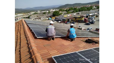 Güneş Enerjisi Yatırımları Hızla Artıyor